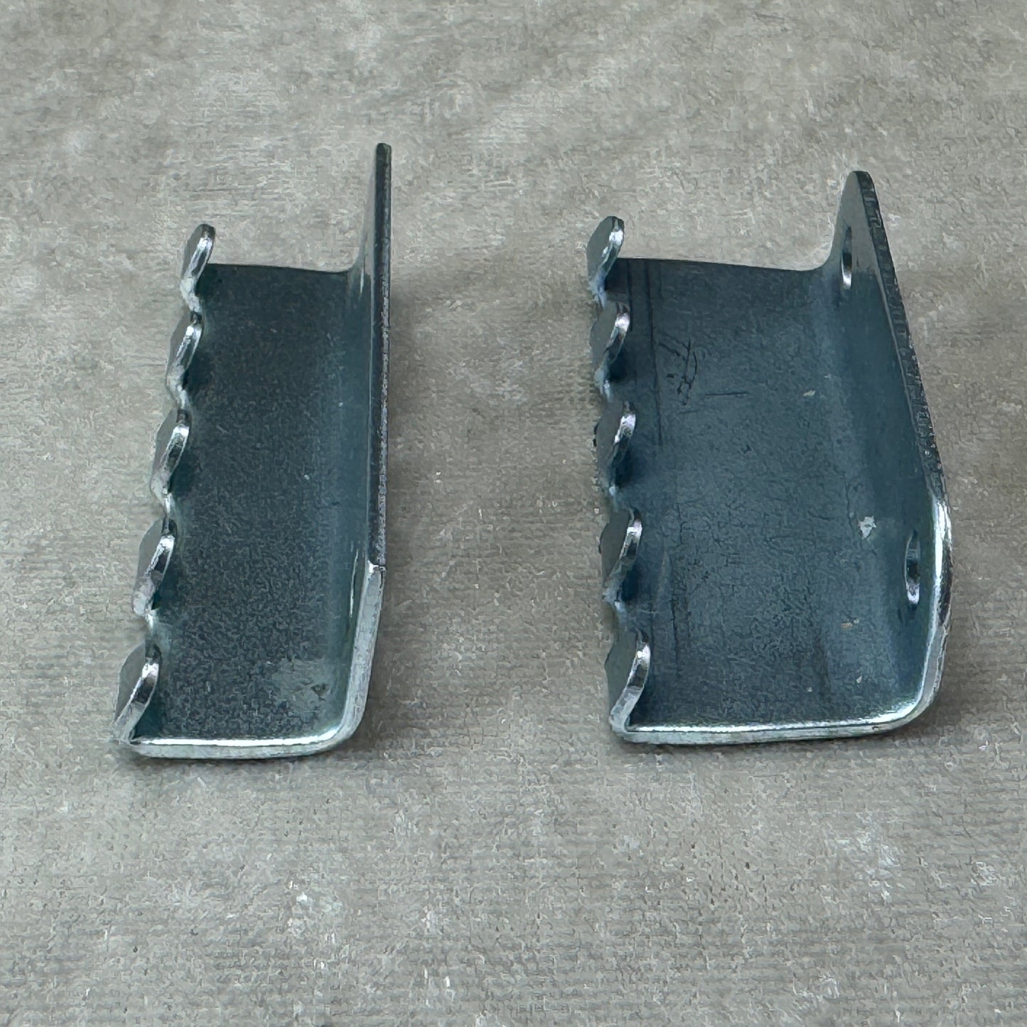 FATCAT SHORT SPRING CLAW FOOR WHERE MORE SPACE IS NEEDED