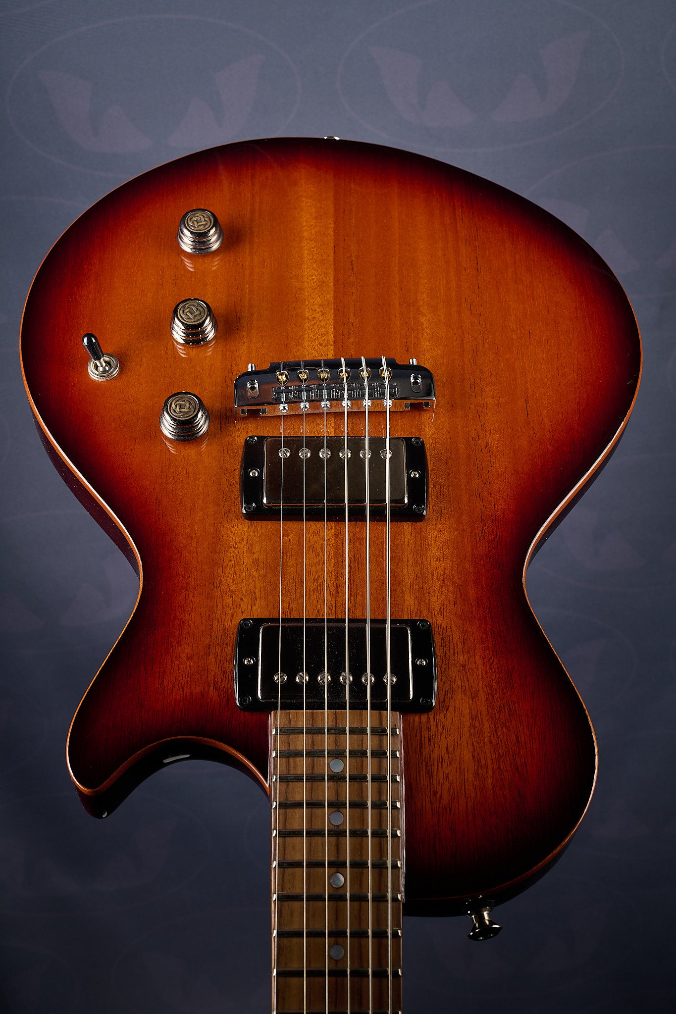 Lion DropTop - Mahogany