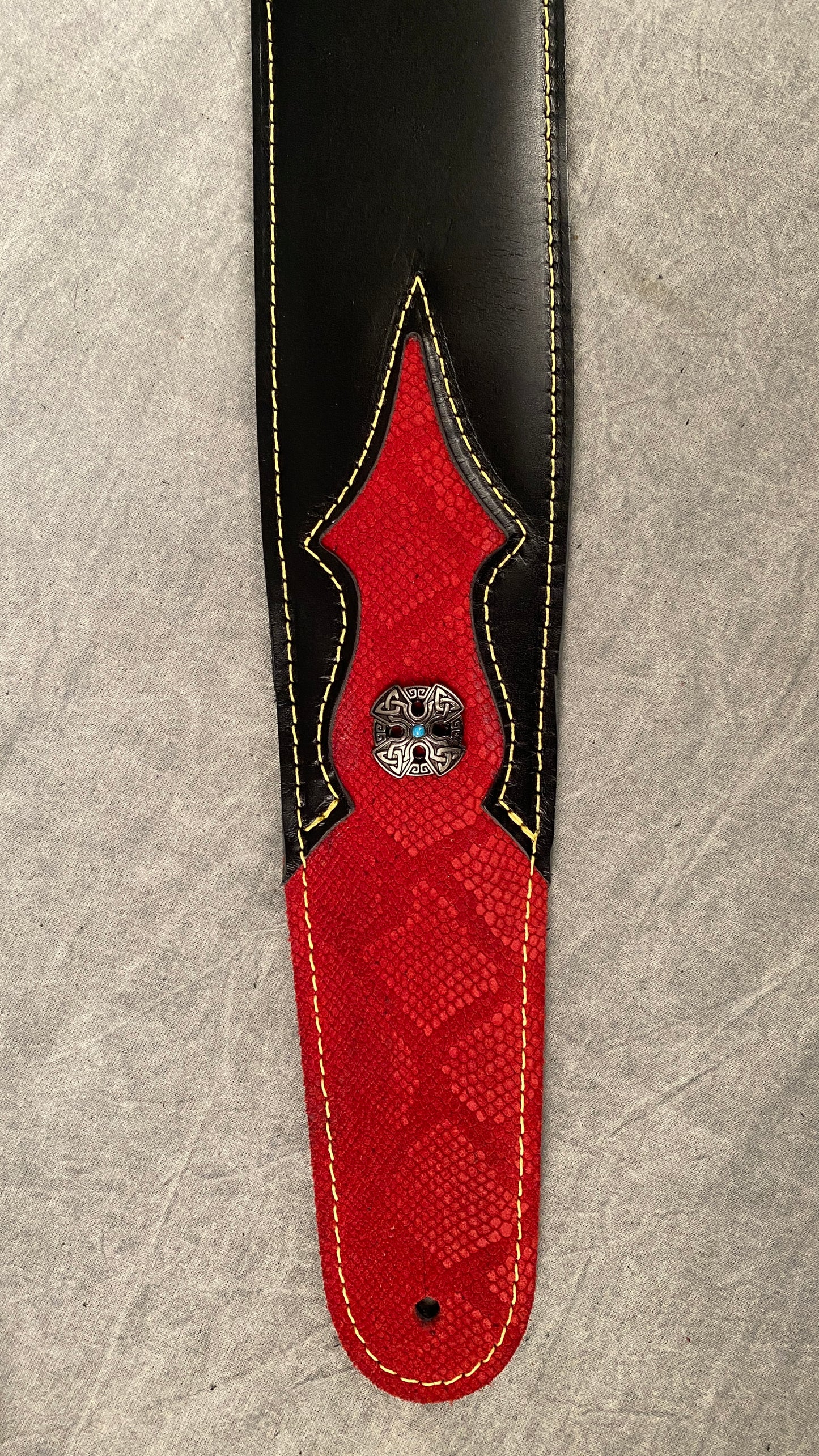 FELINE "BOSS CAT" GUITAR STRAP 50-54" LONG