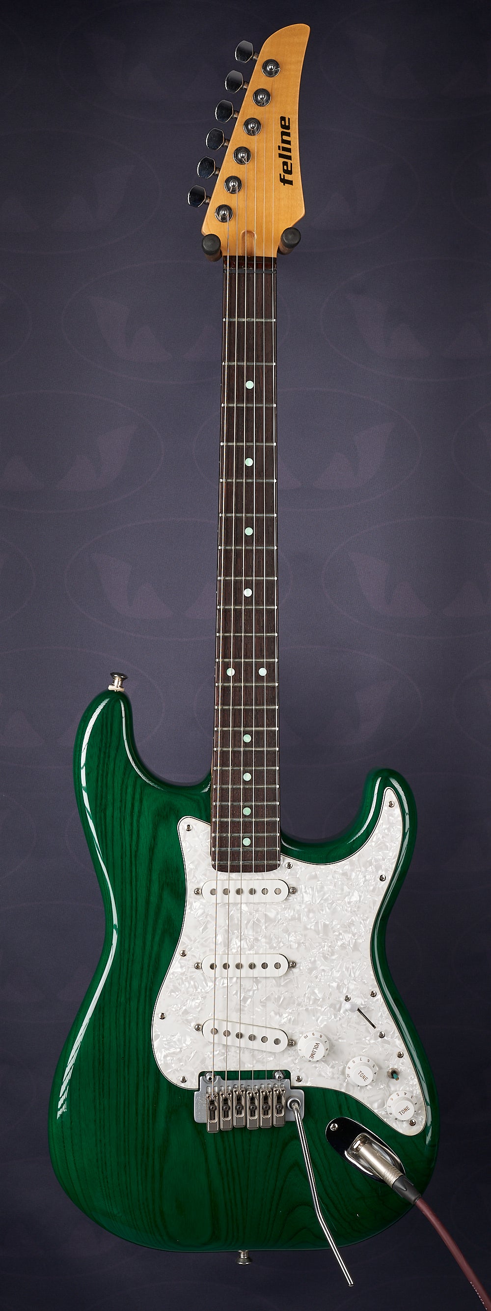 Feline Green STRAT (with LED lights) - SECONDHAND