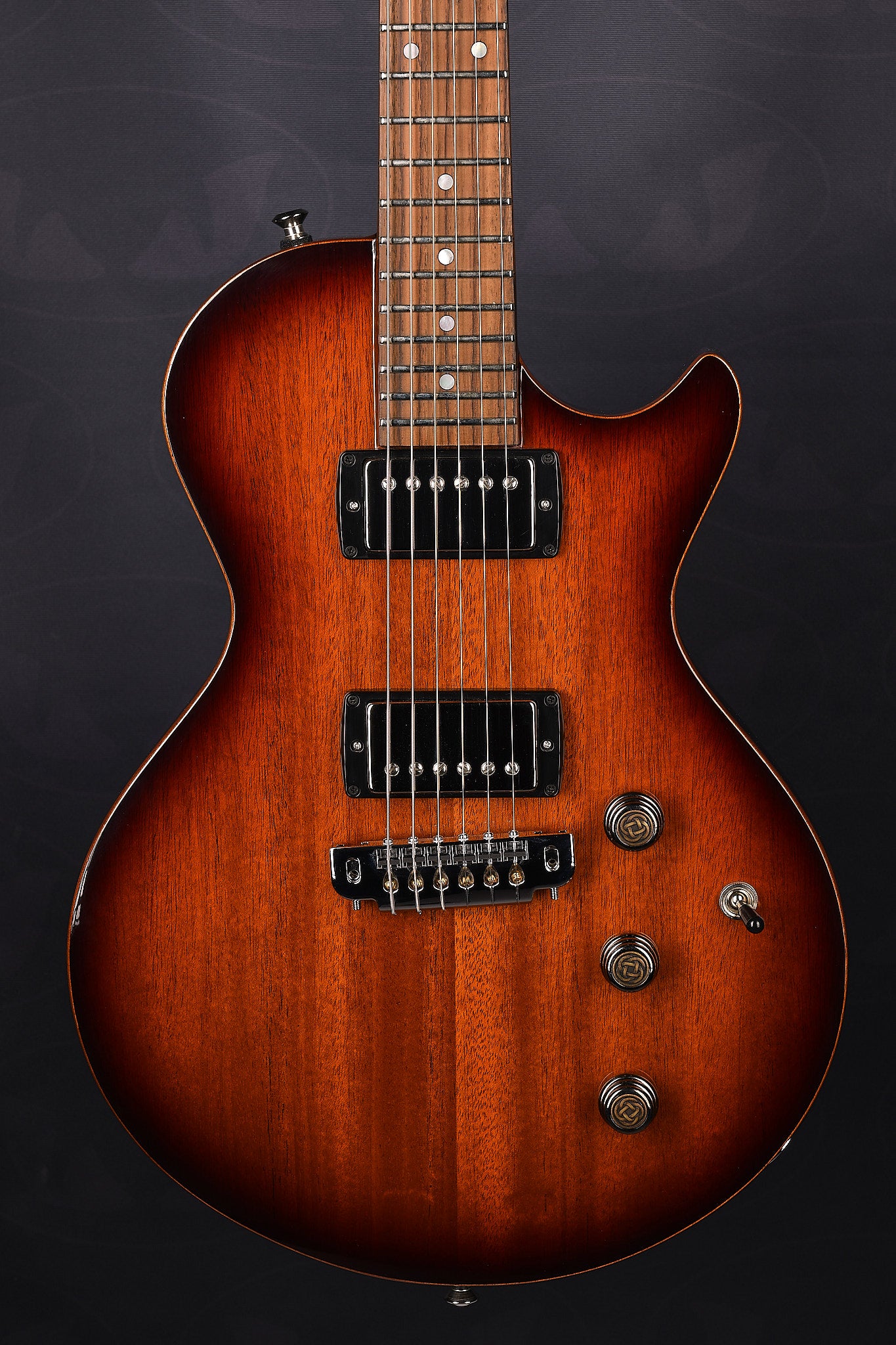 Lion DropTop - Mahogany