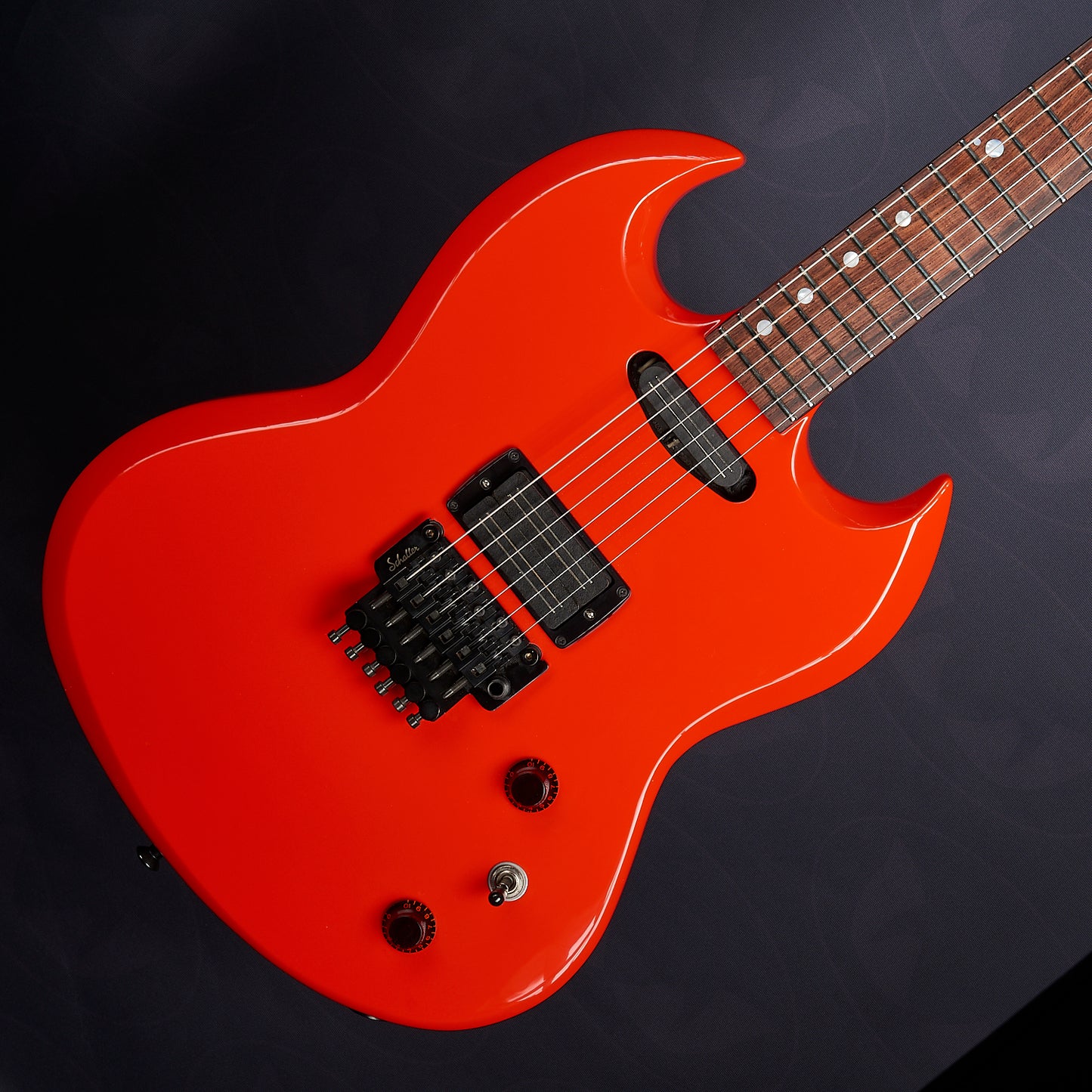 FELINE GOTHIC RED WITH FLOYD ROSE