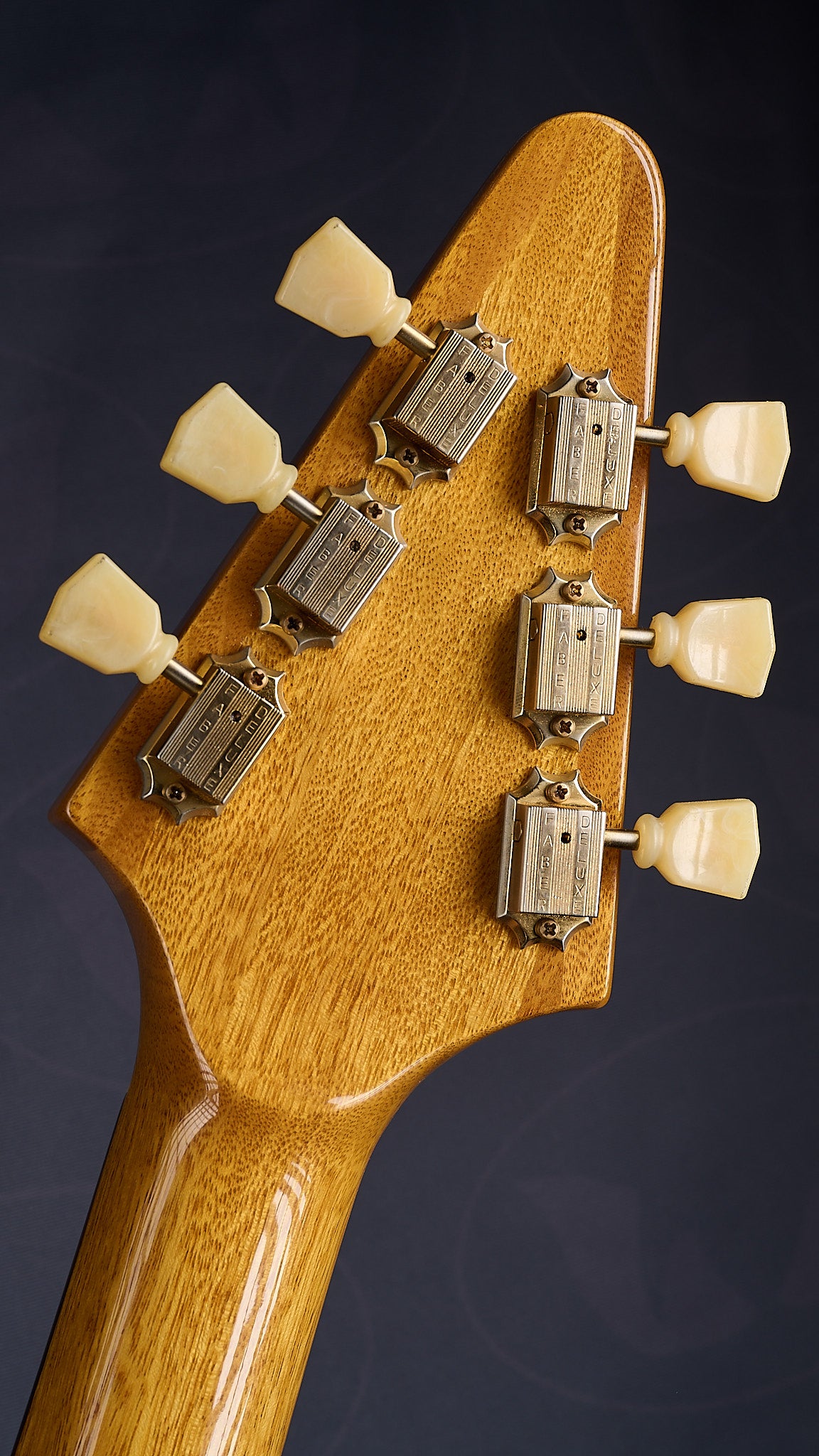 Feline V58 - KORINA (SOMA)